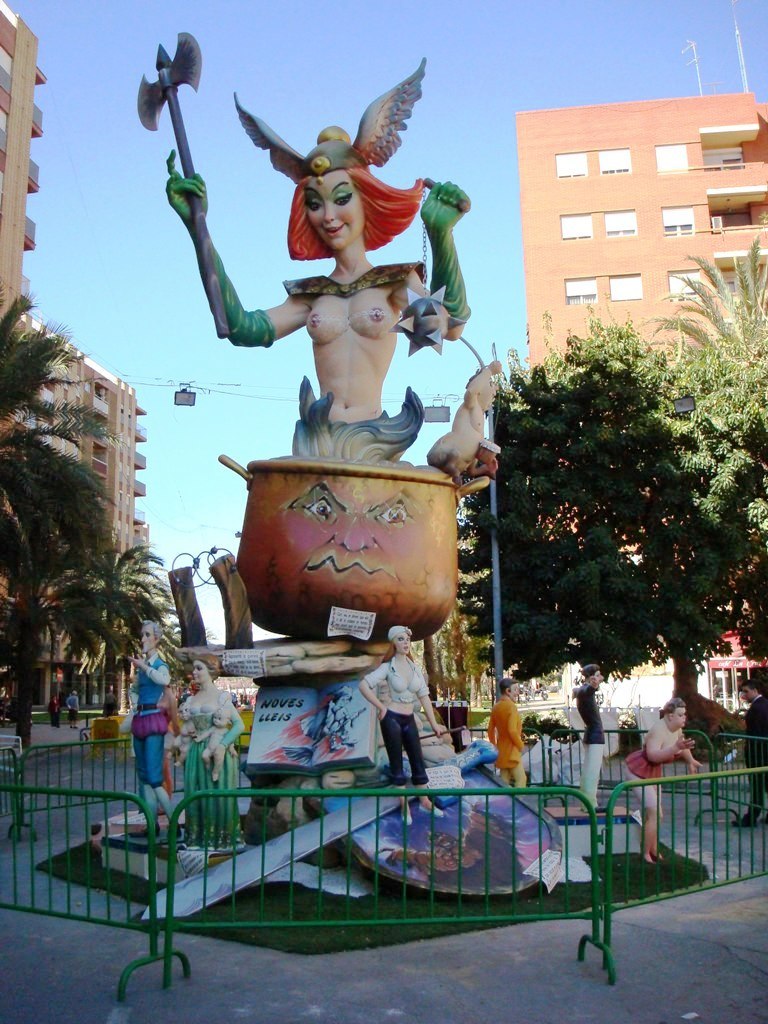 Totfalles: Manuel Arnau-Cruz Cubierta