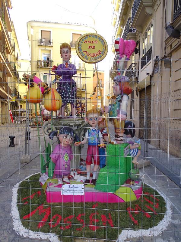 Totfalles: Plaza de Mossén Milà