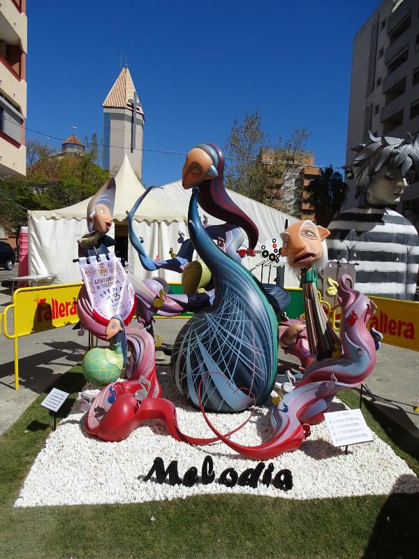 Totfalles: San Vicente de Paúl-Diputada Clara Campoamor