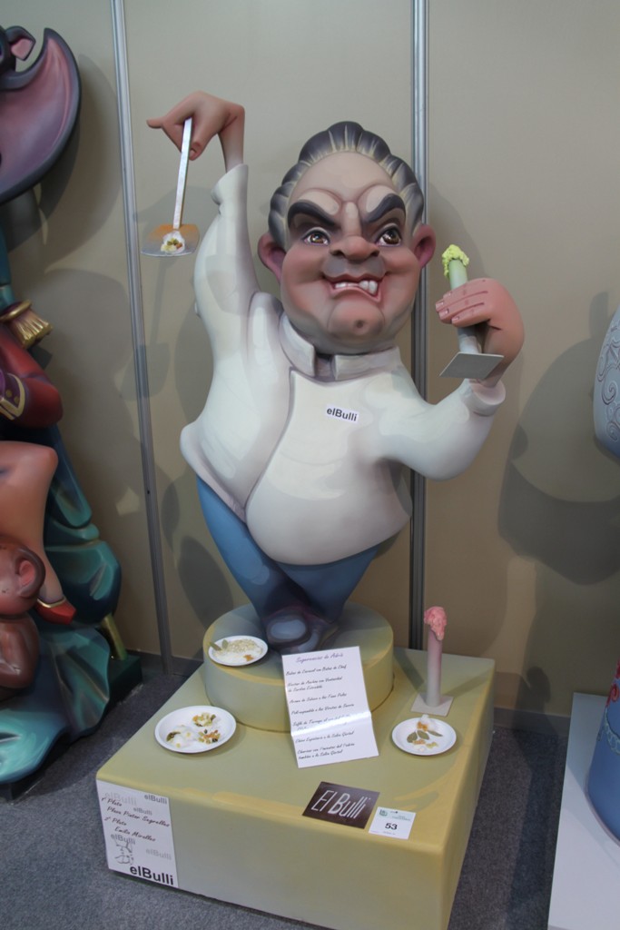 Totfalles: Plaza del Pintor Segrelles