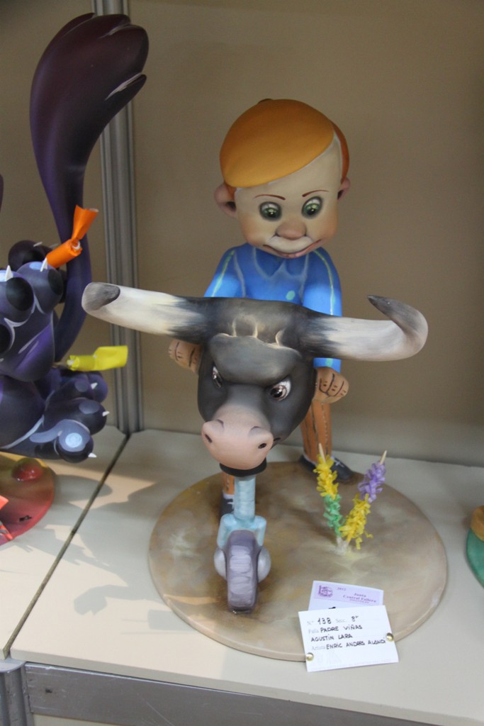 Totfalles: Padre Viñas-Agustín Lara