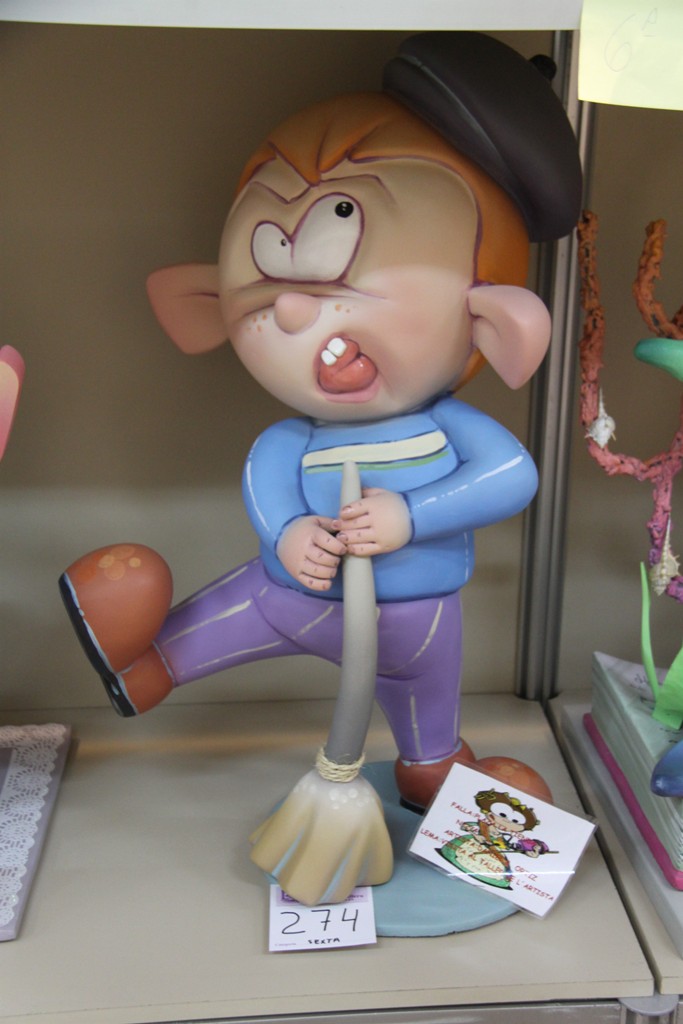 Totfalles: Plaça de la Tenda