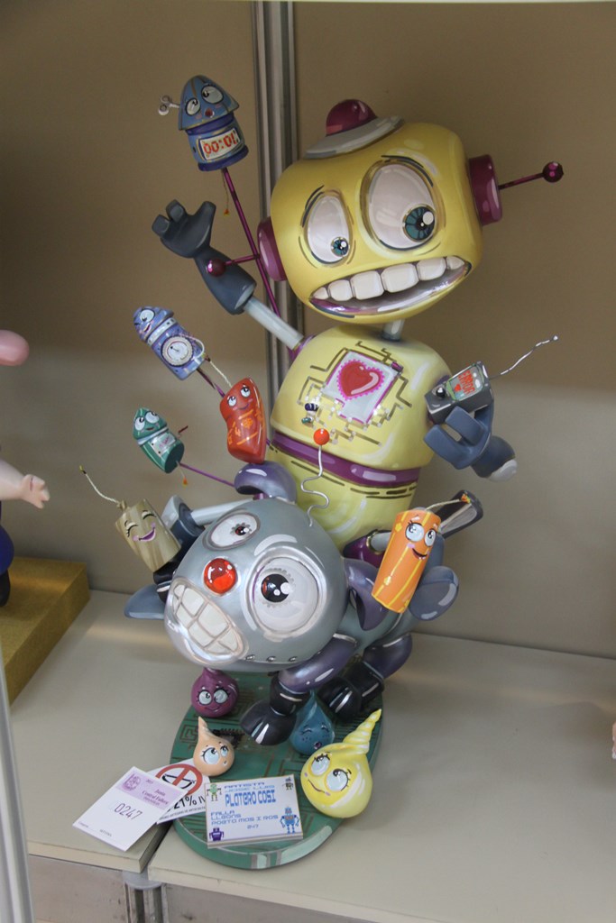 Totfalles: Leones-Poeta Mas y Ros