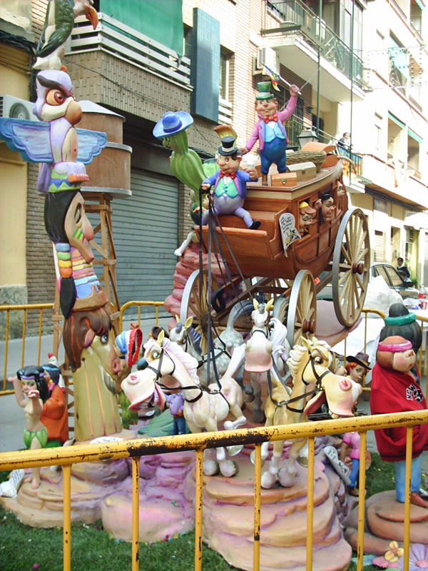 Totfalles: Plaza de Luís Cano 