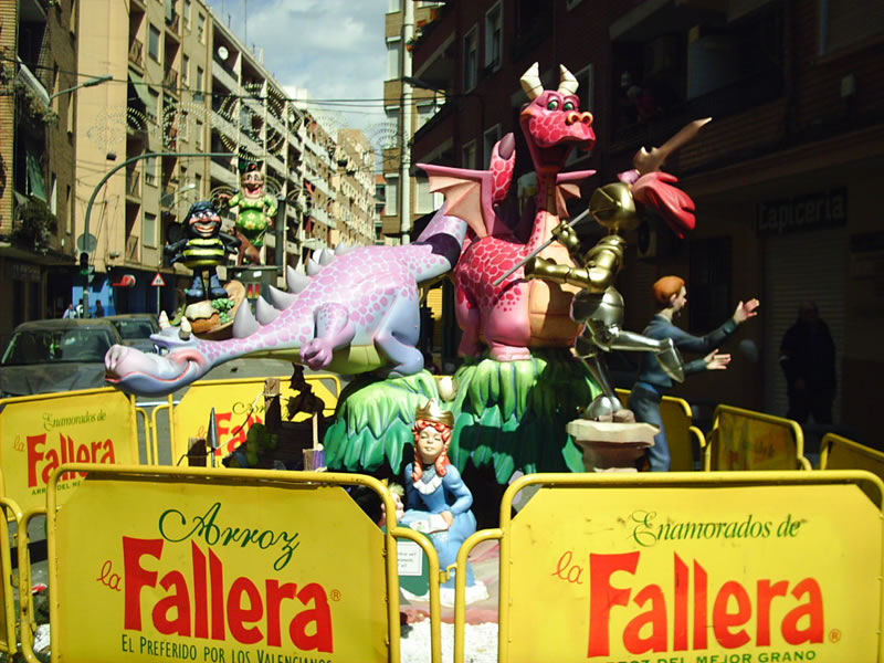 Totfalles: Padre Viñas-Agustín Lara