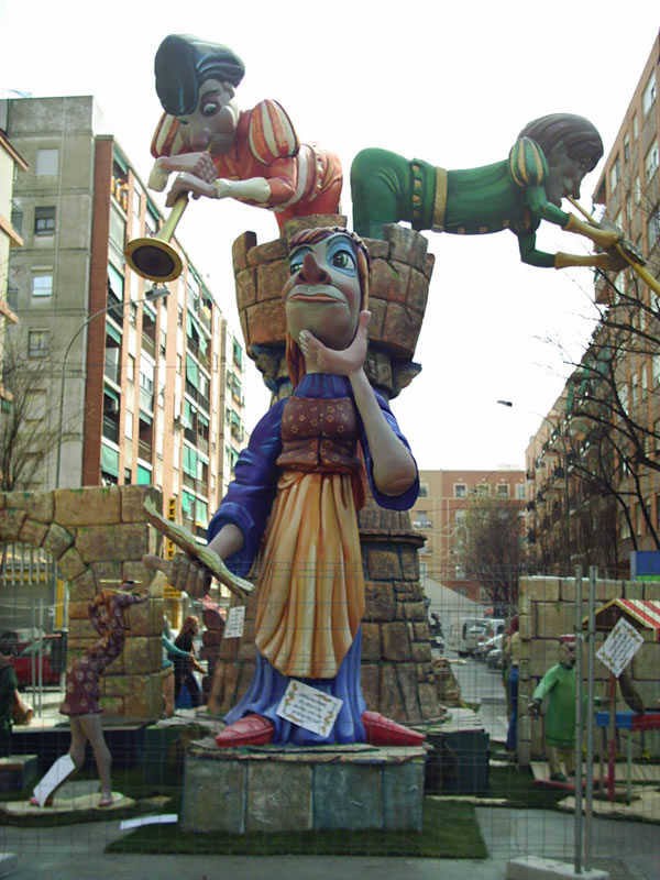 Totfalles: General Llorens-Doctor Marco Merenciano