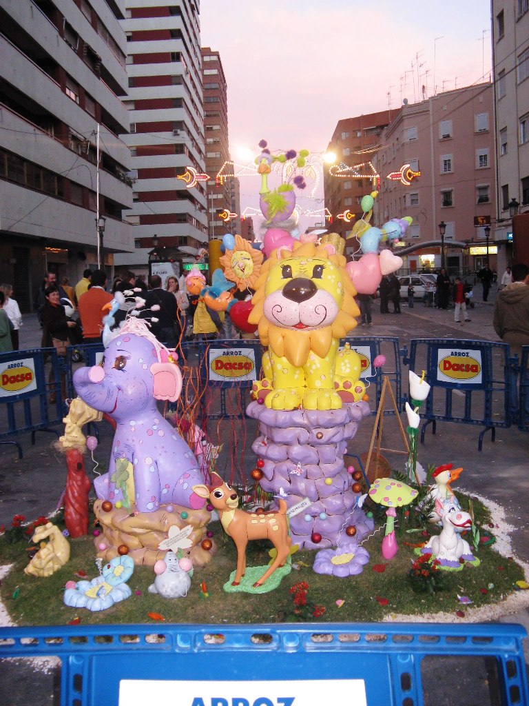 Totfalles: General Pando-Serrano Flores