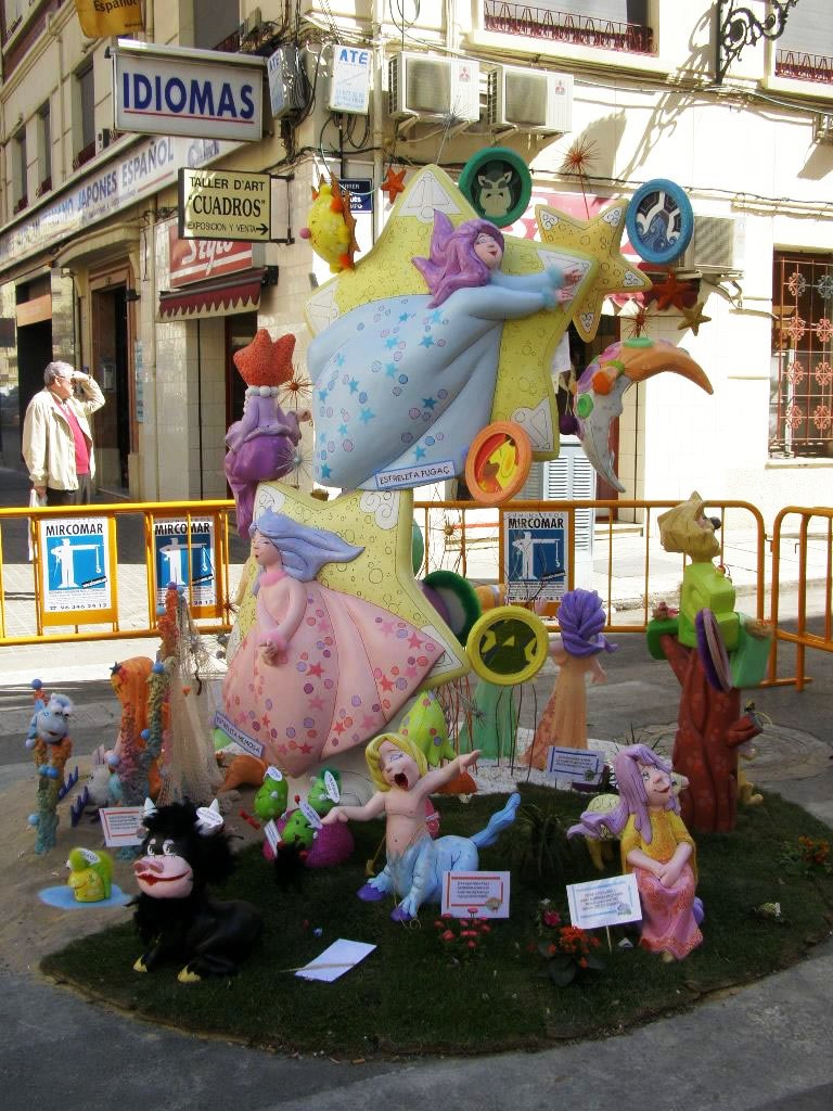Totfalles: Plaça de Jesús