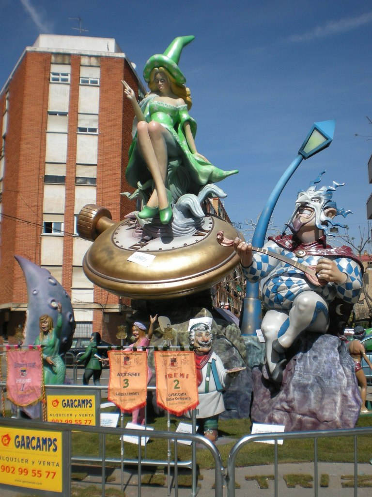Totfalles: María Ros-SantoTomás