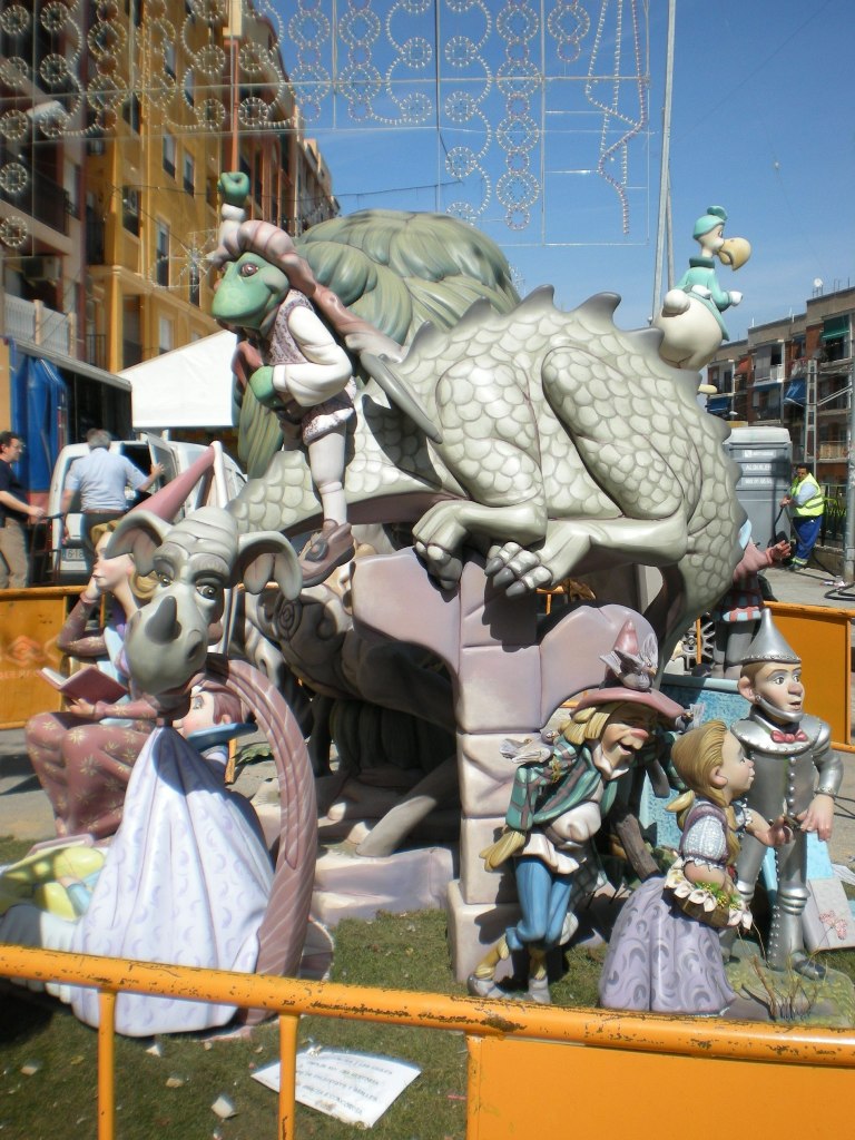 Totfalles: Náquera-Lauri Volpi 