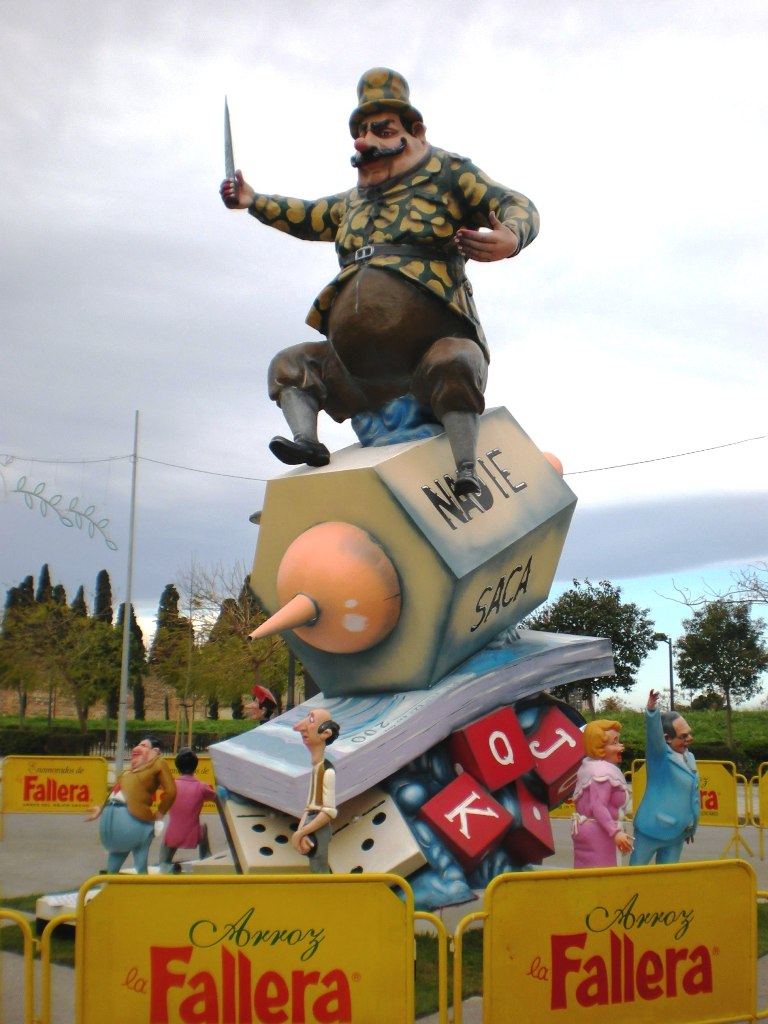 Totfalles: Av. Maestro Rodrigo-General Avilés