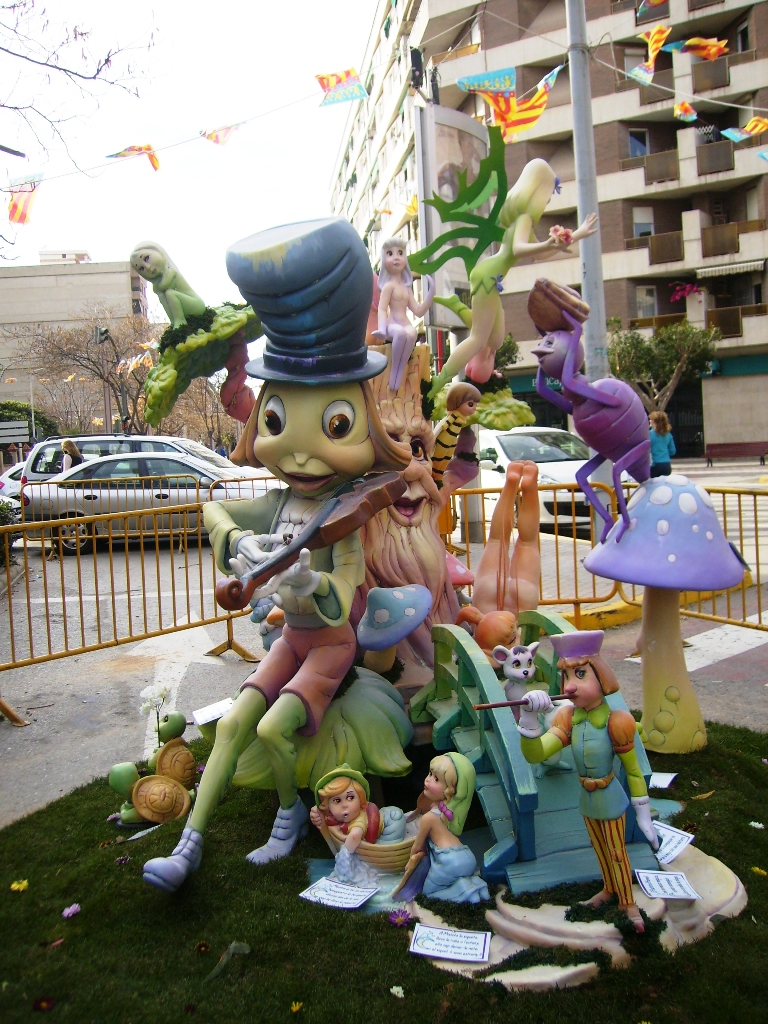 Totfalles: Creu i Mislata 