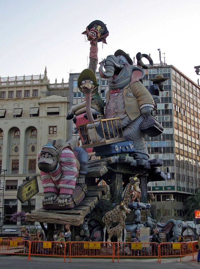 Totfalles: Plaça de l'Ajuntament