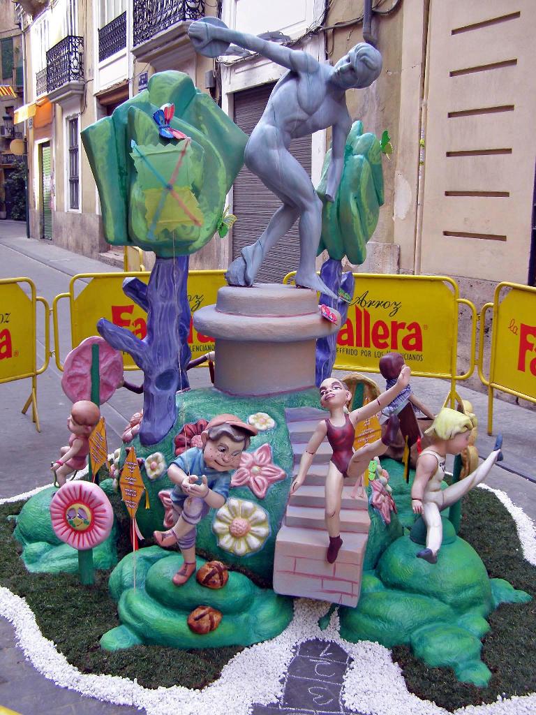Totfalles: Plaza de Mossén Milà