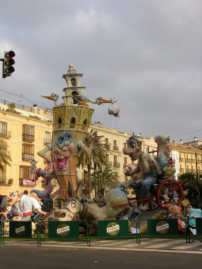 Totfalles: Plaza de la Reina-Paz-San Vicente