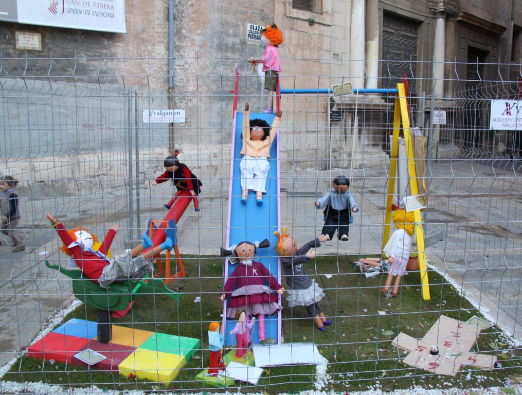Totfalles: Plaza del Patriarca-Universitat Vella