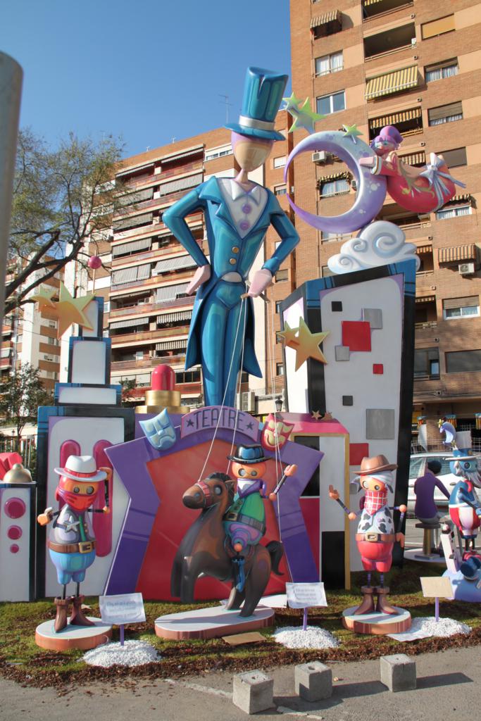 Totfalles: Rubén Darío-Fray Luís Colomer
