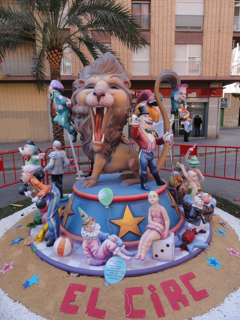 Totfalles: Manuel Arnau-Cruz Cubierta