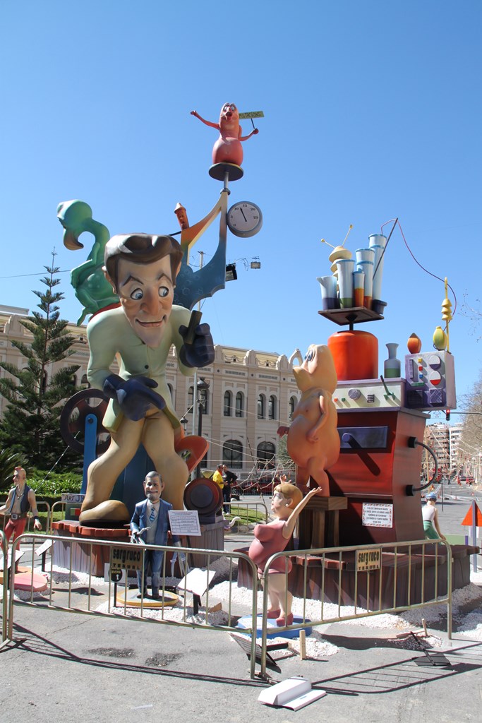 Totfalles: General Pando-Serrano Flores