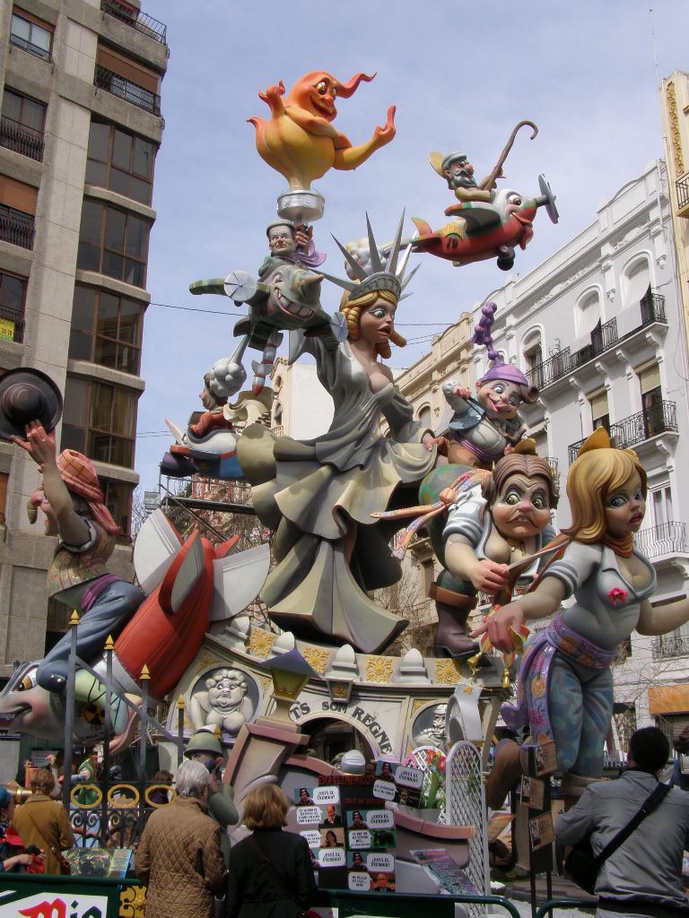 Totfalles: Av. Regne de València-Duque de Calabria