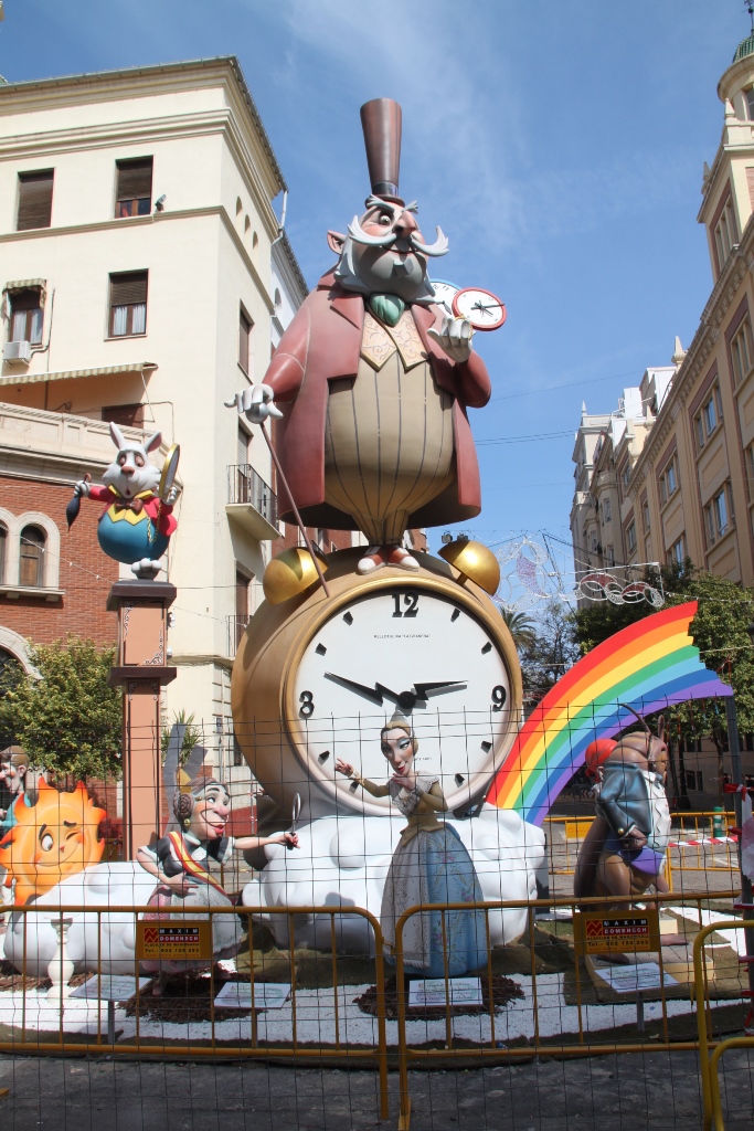 Totfalles: Av. Jacinto Benavente-Reina Doña Germana