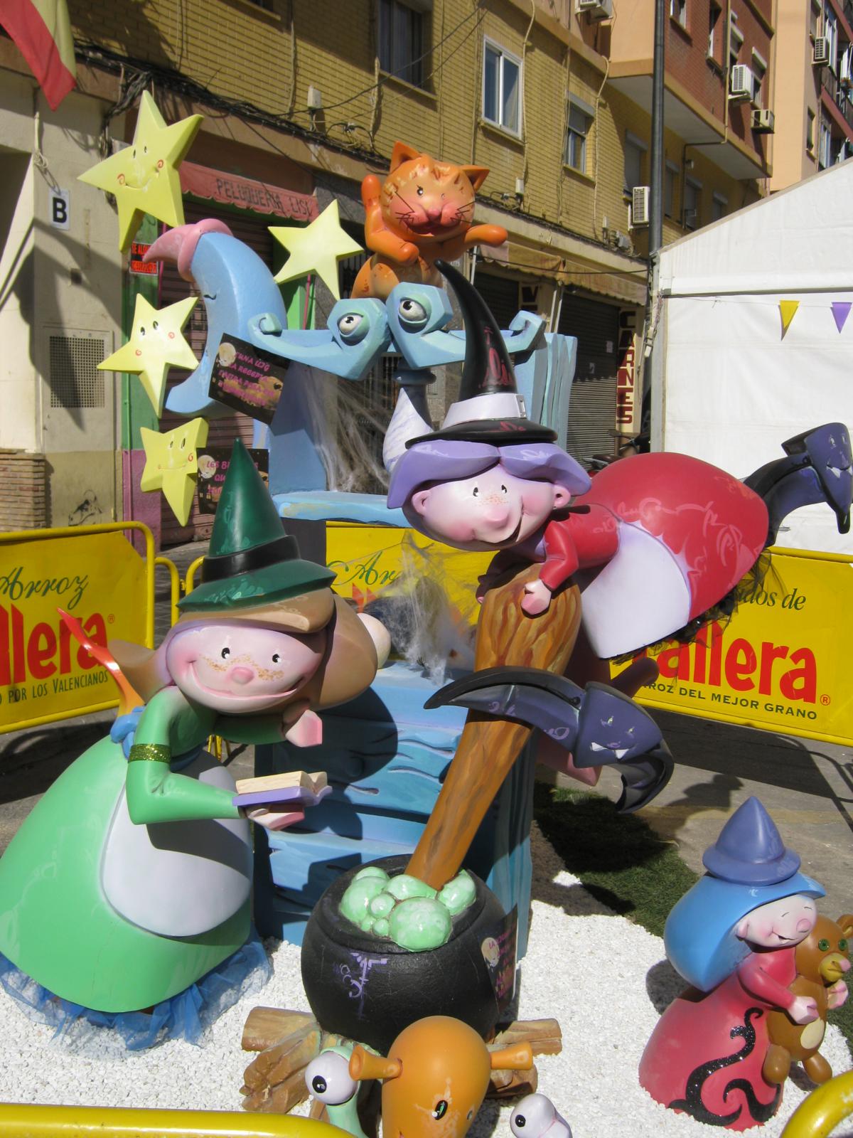 Totfalles: Conchita Piquer-Monestir de Poblet