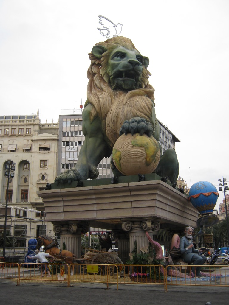 Totfalles: Plaça de l'Ajuntament