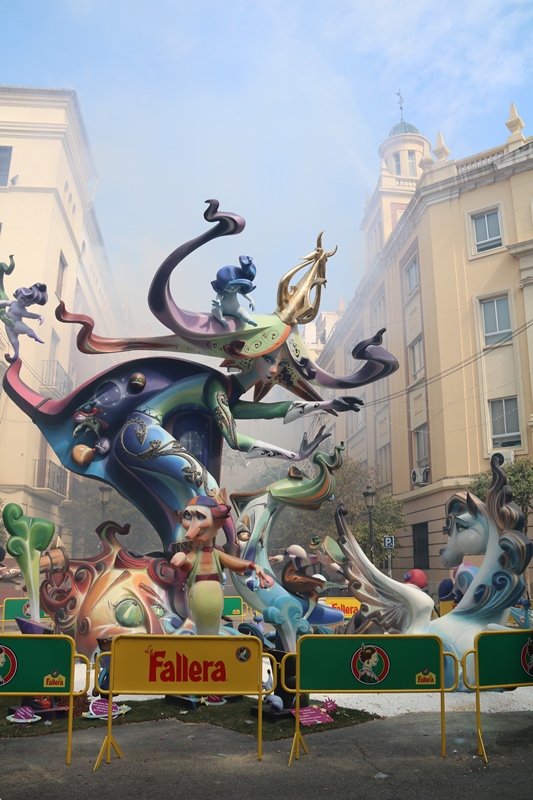 Totfalles: Av. Jacinto Benavente-Reina Doña Germana