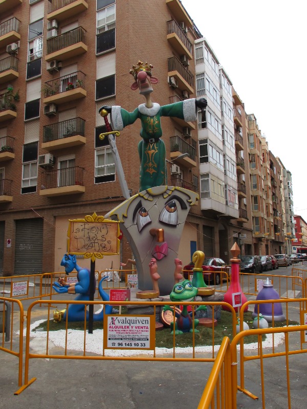 Totfalles: Llorers-Arquitecto Lucini