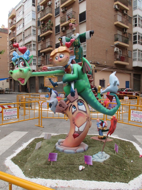 Totfalles: Llorers-Arquitecto Lucini