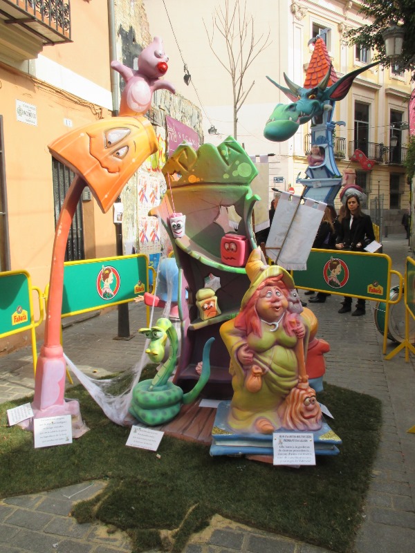 Totfalles: Baja-Mesón de Morella