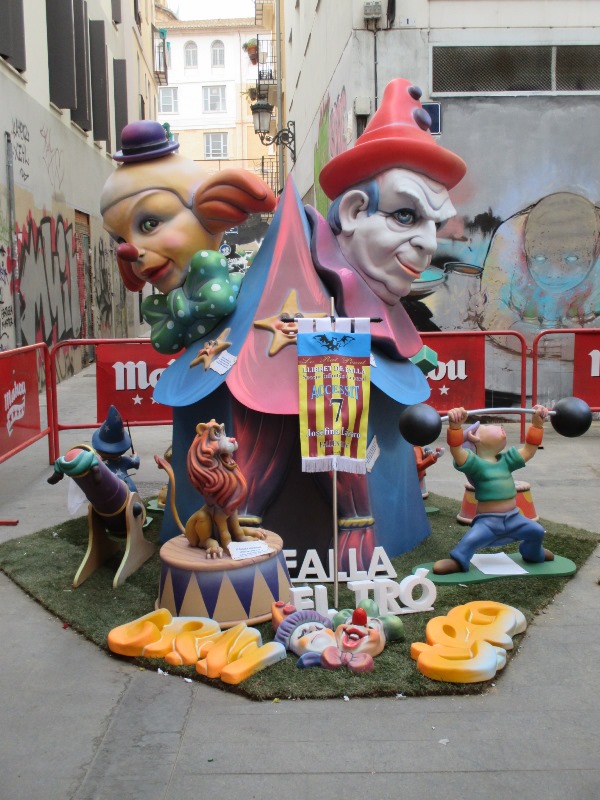 Totfalles: En Sendra-Plaza de Coll