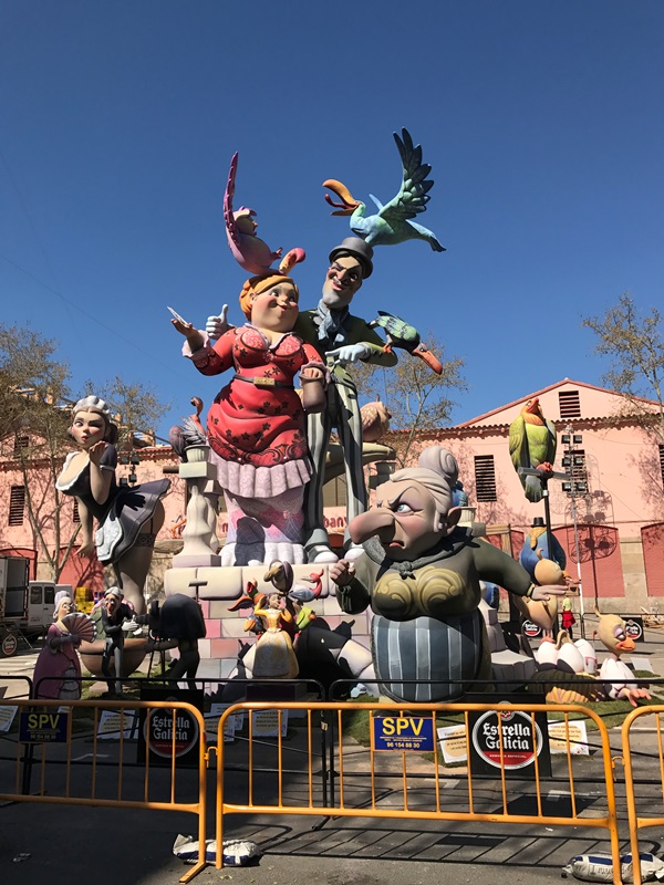 Totfalles: Justo Vilar-Plaza Mercado del Cabanyal