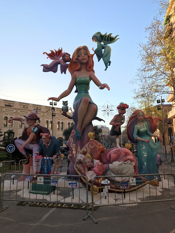 Totfalles: General Pando-Serrano Flores