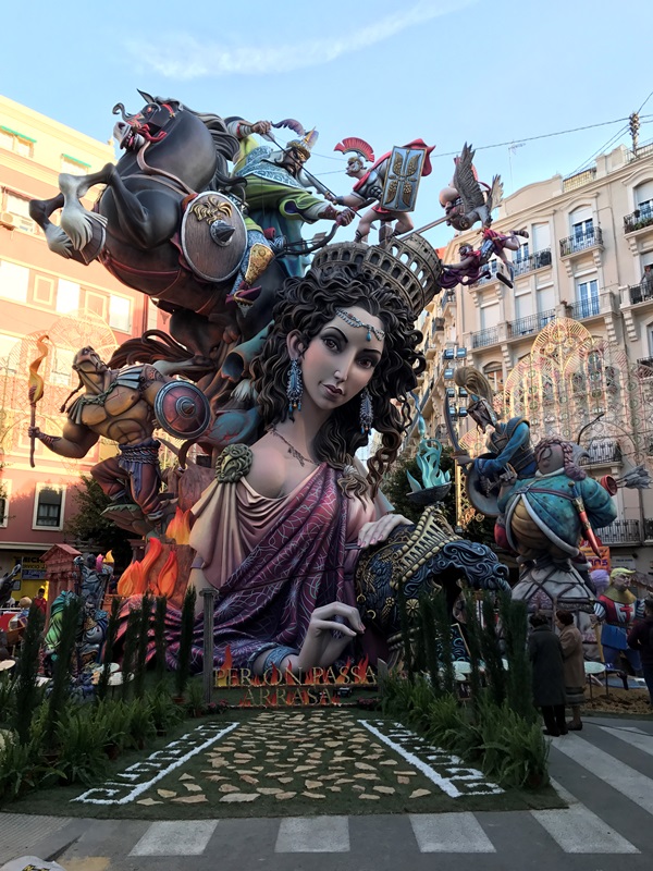 Totfalles: Sueca-Literato Azorín