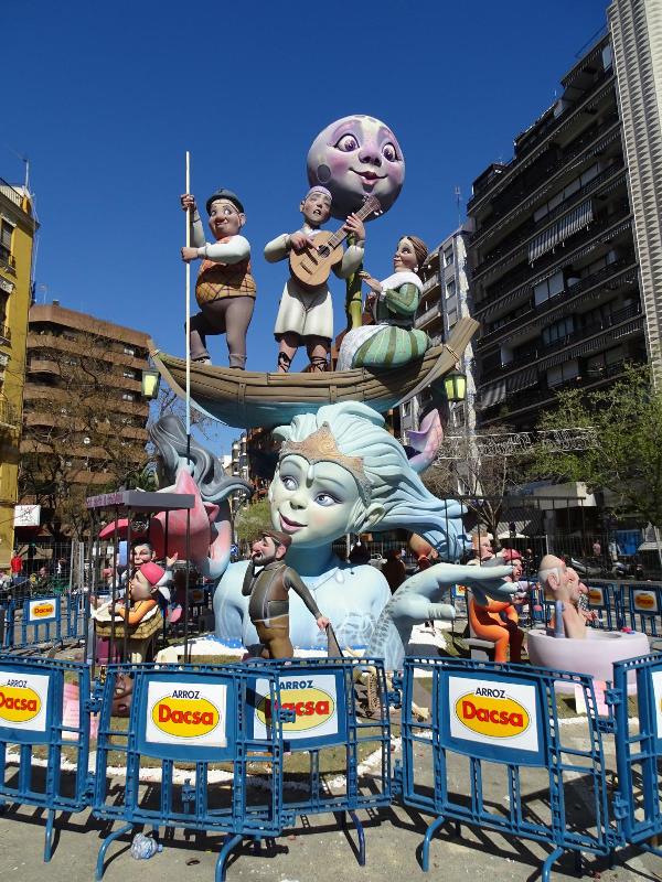 Totfalles: Plaza del Pintor Segrelles